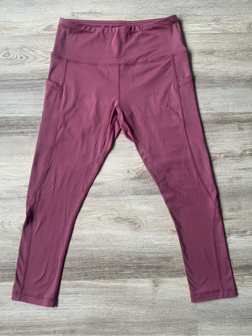 Like New! Vogo Athletica Pink/Mauve High-Waisted Workout Leggings with pockets
